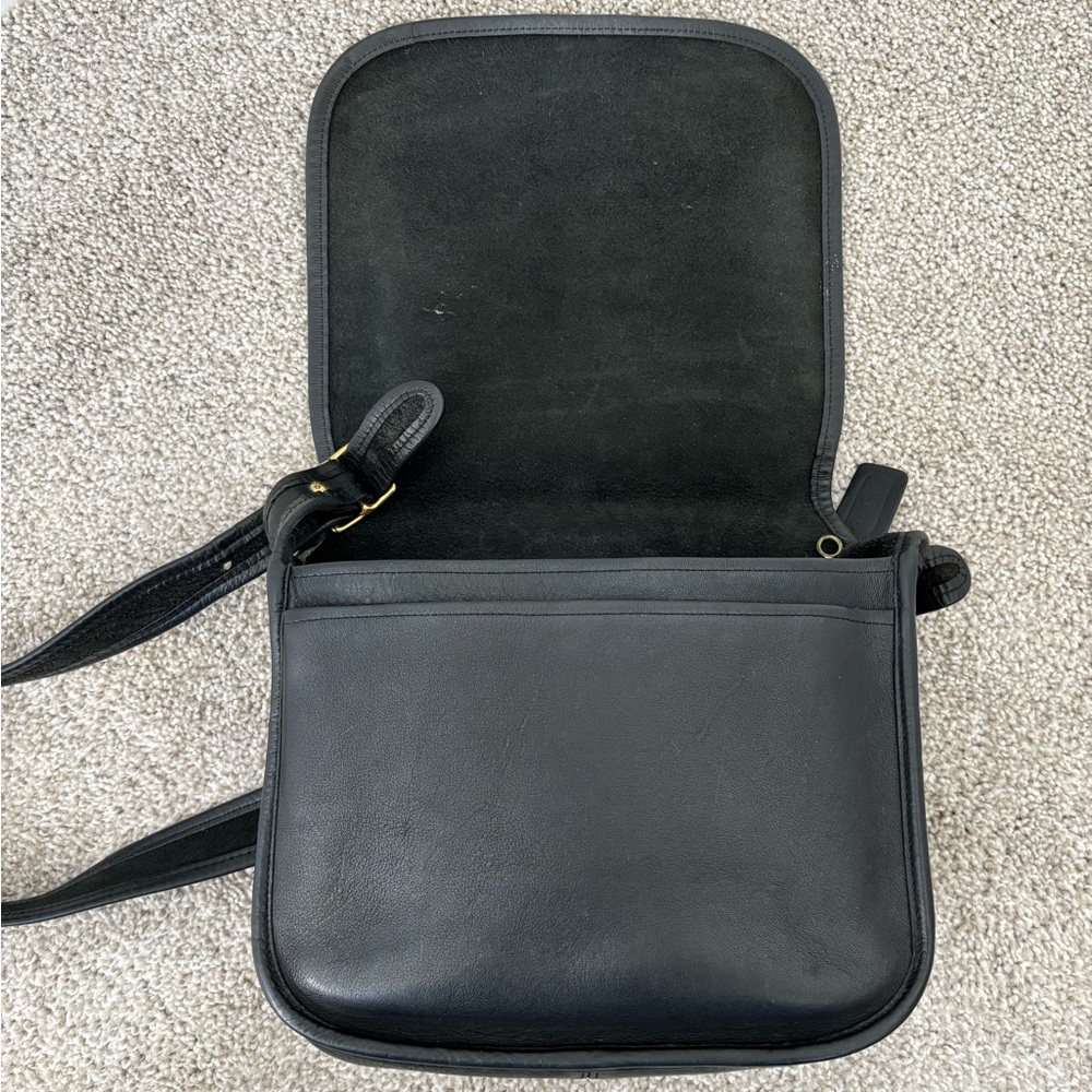 Vintage coach classic shoulder pouch - Picture 8 of 11